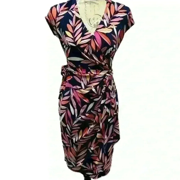 Maggie London Multicolor V Neck Cap Sleeve Wrap Dress Size 6 - Picture 2 of 15
